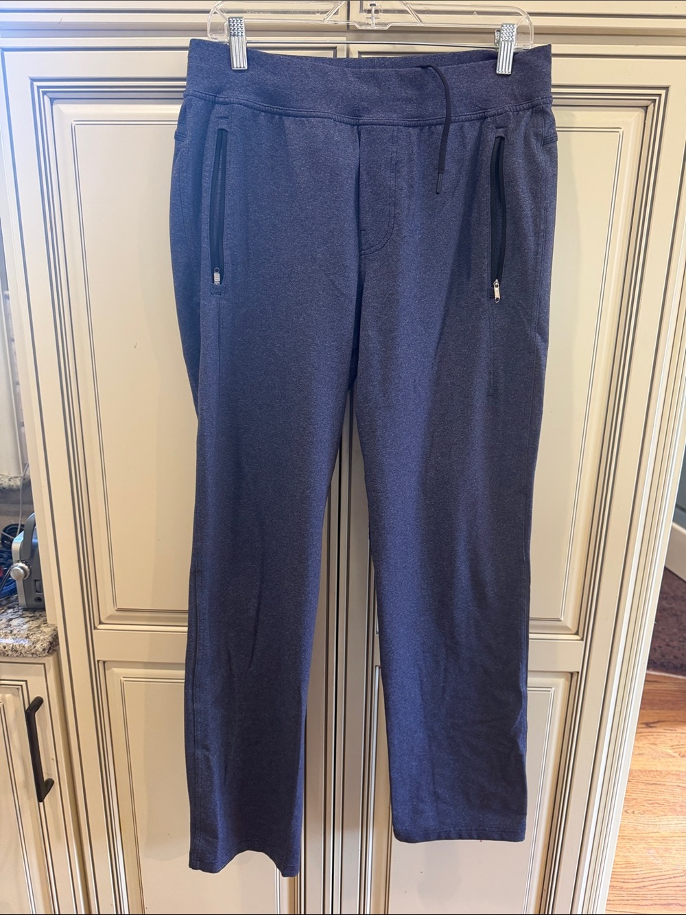 lululemon athletica Men's Navy Zip-Pocket Joggers